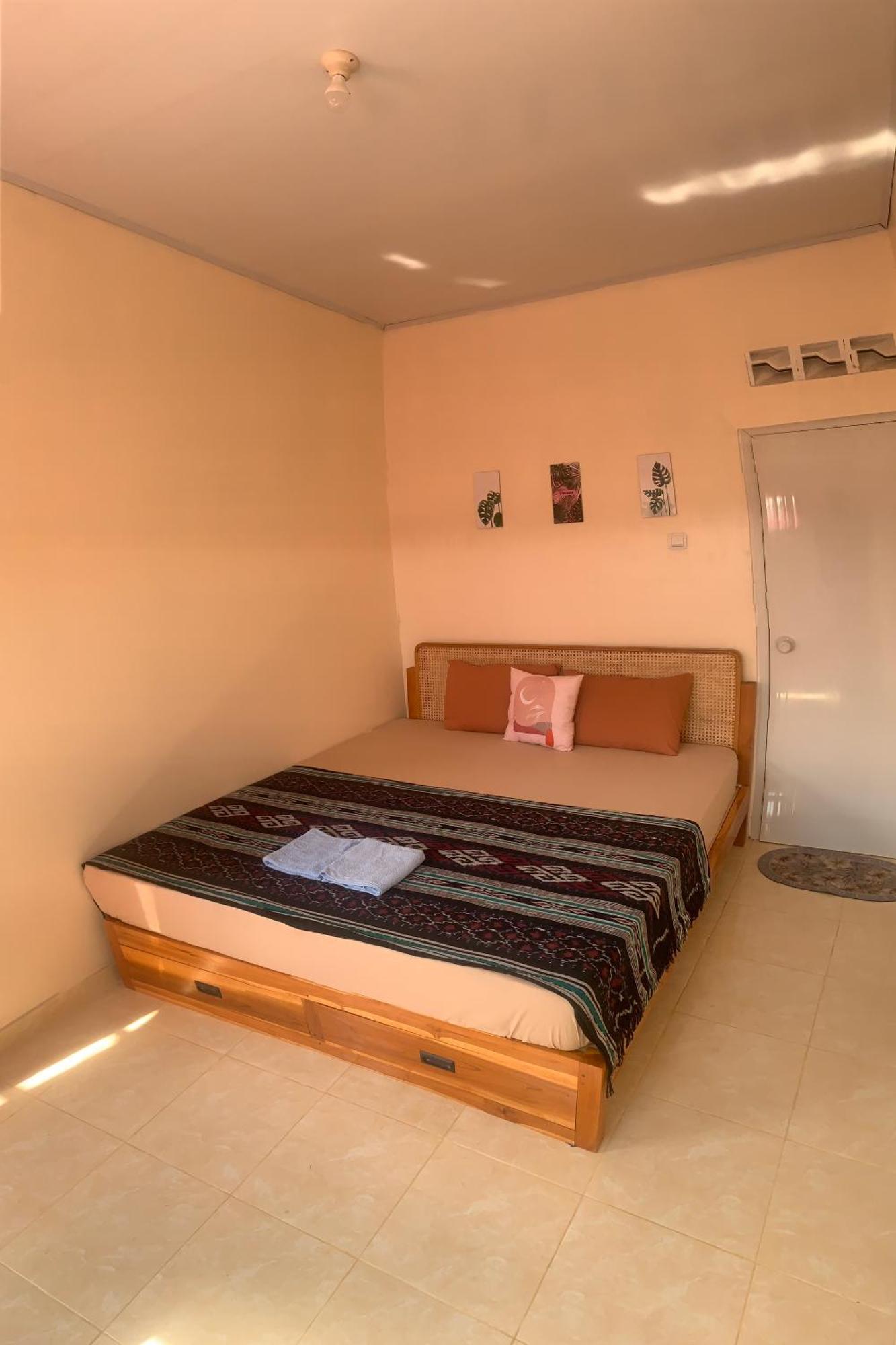 Et Malio Stay & Travel Malioboro Pusat Kota يوغياكارتا المظهر الخارجي الصورة